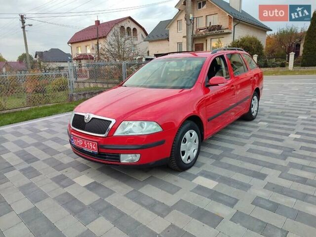 Красный Шкода Октавия, объемом двигателя 1.6 л и пробегом 191 тыс. км за 5600 $, фото 28 на Automoto.ua