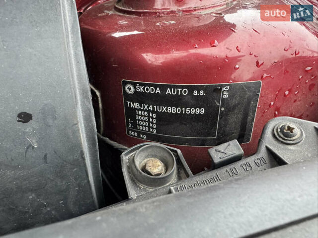 Красный Шкода Октавия, объемом двигателя 1.6 л и пробегом 316 тыс. км за 5980 $, фото 22 на Automoto.ua