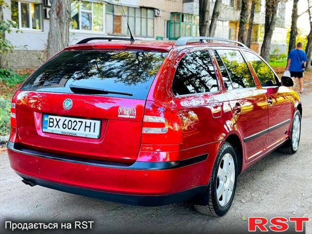 Красный Шкода Октавия, объемом двигателя 1.8 л и пробегом 173 тыс. км за 5750 $, фото 2 на Automoto.ua