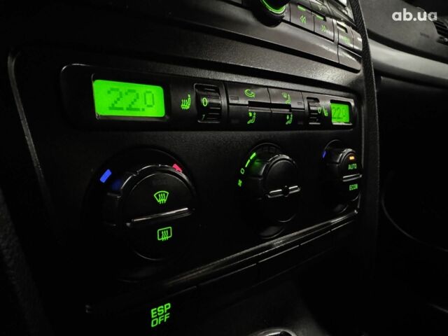 Красный Шкода Октавия, объемом двигателя 0 л и пробегом 197 тыс. км за 6800 $, фото 2 на Automoto.ua