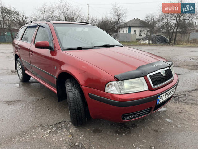 Красный Шкода Октавия, объемом двигателя 1.6 л и пробегом 316 тыс. км за 5980 $, фото 10 на Automoto.ua