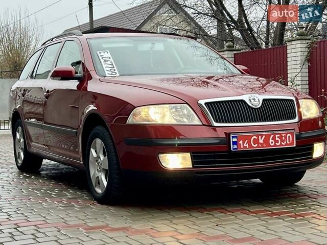 Красный Шкода Октавия, объемом двигателя 1.6 л и пробегом 215 тыс. км за 6890 $, фото 10 на Automoto.ua