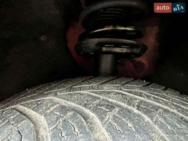 Красный Шкода Октавия, объемом двигателя 1.6 л и пробегом 215 тыс. км за 6890 $, фото 49 на Automoto.ua