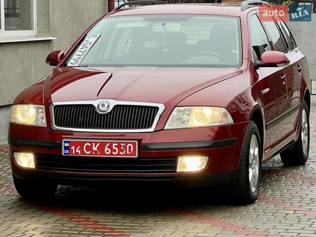 Красный Шкода Октавия, объемом двигателя 1.6 л и пробегом 215 тыс. км за 6890 $, фото 7 на Automoto.ua