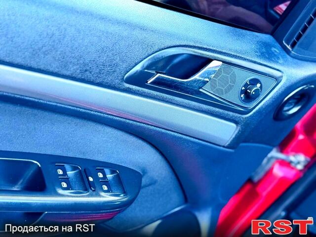 Красный Шкода Октавия, объемом двигателя 1.8 л и пробегом 173 тыс. км за 5750 $, фото 12 на Automoto.ua
