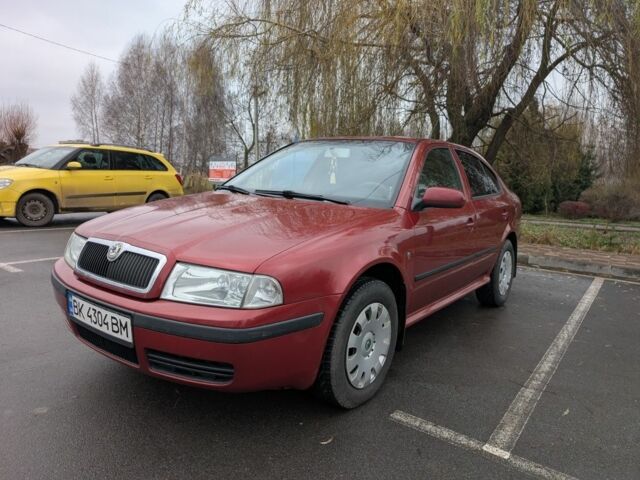 Червоний Шкода Октавія, об'ємом двигуна 1.9 л та пробігом 277 тис. км за 5600 $, фото 1 на Automoto.ua