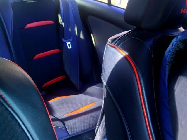 Червоний Шкода Октавія, об'ємом двигуна 1.6 л та пробігом 295 тис. км за 6000 $, фото 7 на Automoto.ua