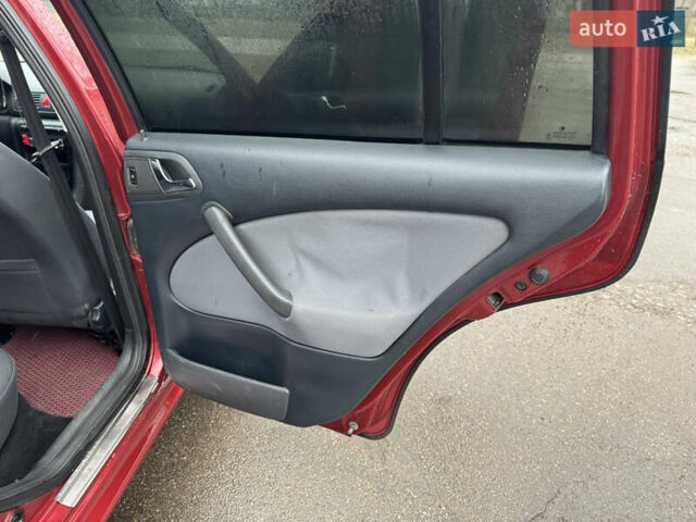 Красный Шкода Октавия, объемом двигателя 1.6 л и пробегом 316 тыс. км за 5980 $, фото 16 на Automoto.ua