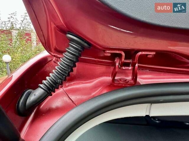 Красный Шкода Октавия, объемом двигателя 1.6 л и пробегом 215 тыс. км за 6890 $, фото 42 на Automoto.ua