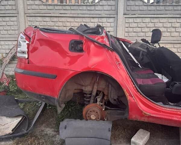 Красный Шкода Октавия, объемом двигателя 1.6 л и пробегом 250 тыс. км за 1100 $, фото 2 на Automoto.ua