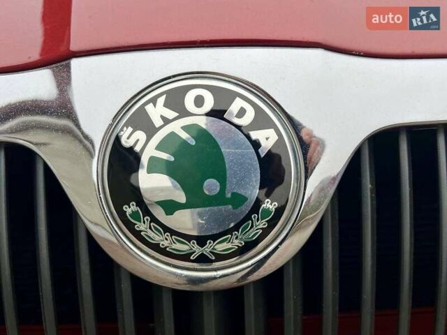 Красный Шкода Октавия, объемом двигателя 1.6 л и пробегом 215 тыс. км за 6890 $, фото 15 на Automoto.ua