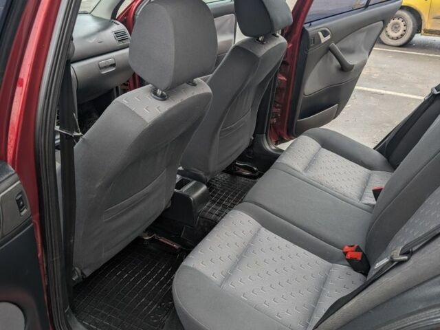 Червоний Шкода Октавія, об'ємом двигуна 1.9 л та пробігом 277 тис. км за 5600 $, фото 5 на Automoto.ua