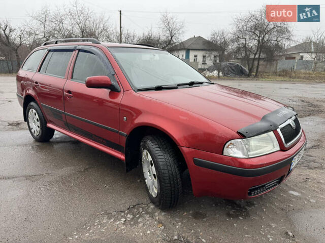 Красный Шкода Октавия, объемом двигателя 1.6 л и пробегом 316 тыс. км за 5980 $, фото 9 на Automoto.ua