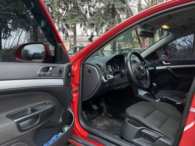 Красный Шкода Октавия, объемом двигателя 1.6 л и пробегом 363 тыс. км за 6300 $, фото 10 на Automoto.ua