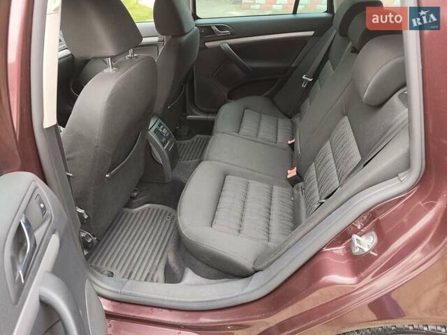 Червоний Шкода Октавія, об'ємом двигуна 1.39 л та пробігом 246 тис. км за 7300 $, фото 13 на Automoto.ua