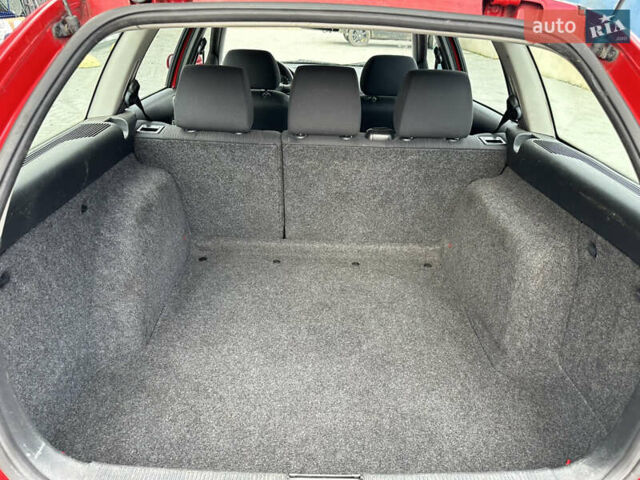 Шкода Октавия 2009 в Рожнятове на Automoto.ua Красный Шкода Октавия, объемом двигателя 1.6 л и пробегом 216 тыс. км за 5299 $, фото 15 на Automoto.ua