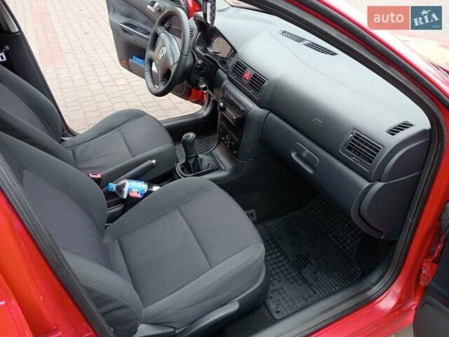 Красный Шкода Октавия, объемом двигателя 1.9 л и пробегом 390 тыс. км за 4600 $, фото 11 на Automoto.ua