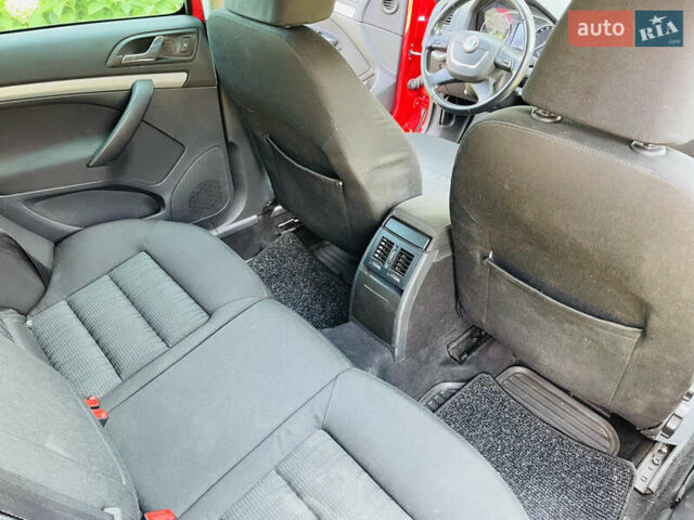Червоний Шкода Октавія, об'ємом двигуна 1.8 л та пробігом 226 тис. км за 6500 $, фото 15 на Automoto.ua
