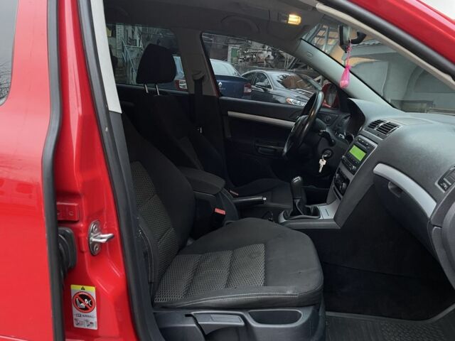 Красный Шкода Октавия, объемом двигателя 1.6 л и пробегом 363 тыс. км за 6300 $, фото 16 на Automoto.ua