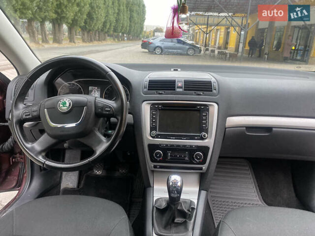 Красный Шкода Октавия, объемом двигателя 1.6 л и пробегом 239 тыс. км за 8499 $, фото 14 на Automoto.ua