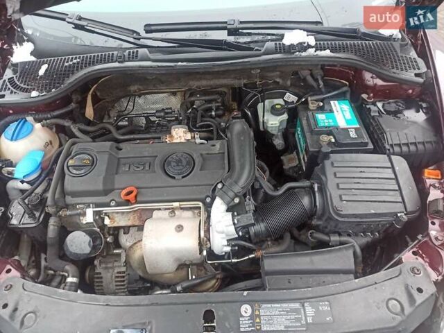 Красный Шкода Октавия, объемом двигателя 1.39 л и пробегом 279 тыс. км за 5390 $, фото 26 на Automoto.ua