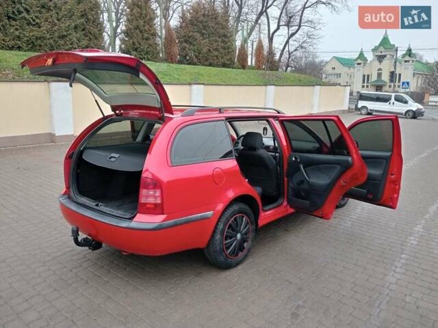 Красный Шкода Октавия, объемом двигателя 1.9 л и пробегом 390 тыс. км за 4600 $, фото 1 на Automoto.ua