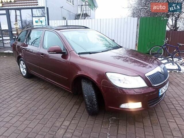 Красный Шкода Октавия, объемом двигателя 1.39 л и пробегом 279 тыс. км за 5390 $, фото 9 на Automoto.ua