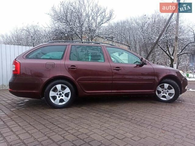 Красный Шкода Октавия, объемом двигателя 1.39 л и пробегом 279 тыс. км за 5390 $, фото 11 на Automoto.ua