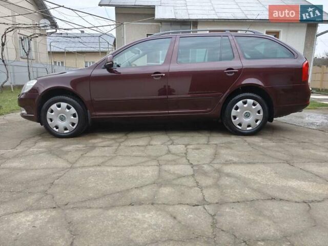 Червоний Шкода Октавія, об'ємом двигуна 1.39 л та пробігом 246 тис. км за 7300 $, фото 4 на Automoto.ua