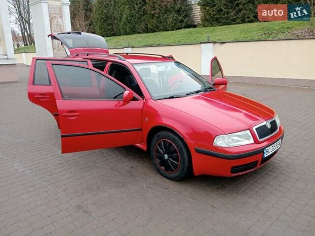 Красный Шкода Октавия, объемом двигателя 1.9 л и пробегом 390 тыс. км за 4600 $, фото 3 на Automoto.ua