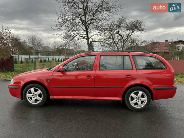 Шкода Октавия 2009 в Рожнятове на Automoto.ua Красный Шкода Октавия, объемом двигателя 1.6 л и пробегом 216 тыс. км за 5299 $, фото 3 на Automoto.ua