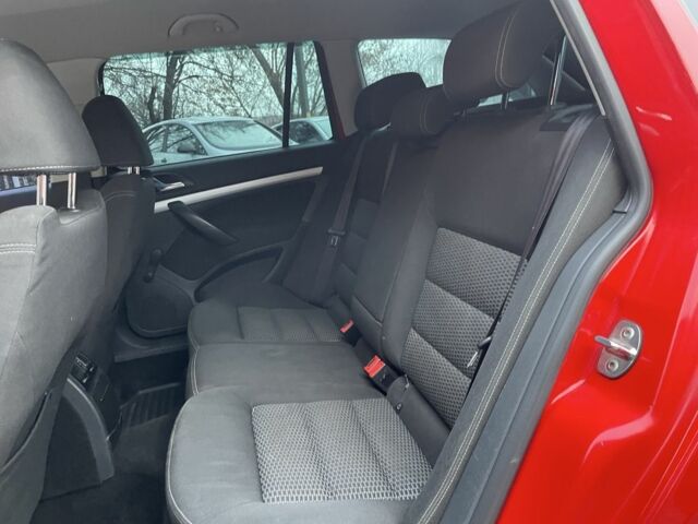 Красный Шкода Октавия, объемом двигателя 1.6 л и пробегом 363 тыс. км за 6300 $, фото 12 на Automoto.ua