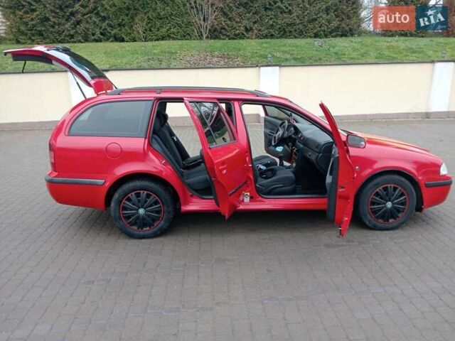 Красный Шкода Октавия, объемом двигателя 1.9 л и пробегом 390 тыс. км за 4600 $, фото 2 на Automoto.ua