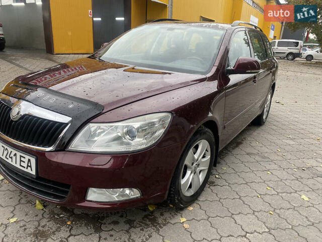 Красный Шкода Октавия, объемом двигателя 1.6 л и пробегом 239 тыс. км за 8499 $, фото 20 на Automoto.ua