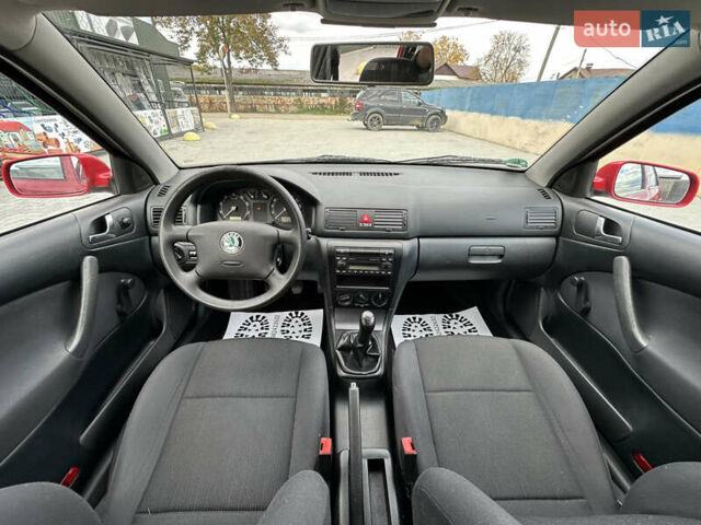 Шкода Октавия 2009 в Рожнятове на Automoto.ua Красный Шкода Октавия, объемом двигателя 1.6 л и пробегом 216 тыс. км за 5299 $, фото 9 на Automoto.ua