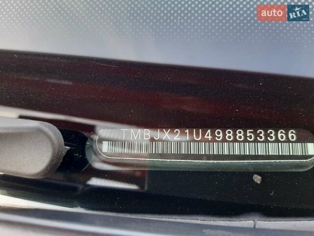 Красный Шкода Октавия, объемом двигателя 1.6 л и пробегом 202 тыс. км за 6900 $, фото 56 на Automoto.ua