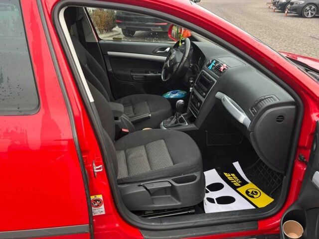 Красный Шкода Октавия, объемом двигателя 1.8 л и пробегом 268 тыс. км за 7800 $, фото 20 на Automoto.ua