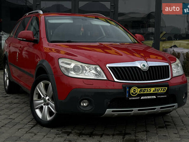 Червоний Шкода Октавія, об'ємом двигуна 1.8 л та пробігом 268 тис. км за 7800 $, фото 24 на Automoto.ua