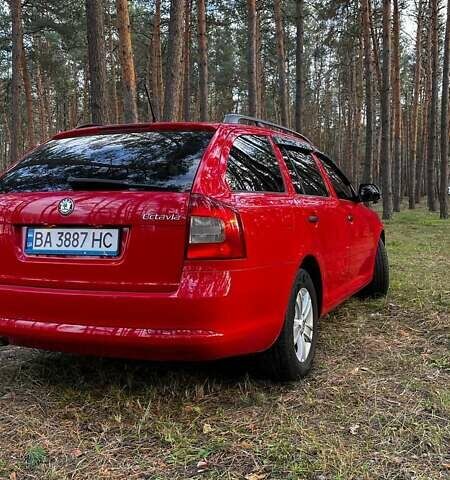 Красный Шкода Октавия, объемом двигателя 1.9 л и пробегом 267 тыс. км за 8299 $, фото 6 на Automoto.ua