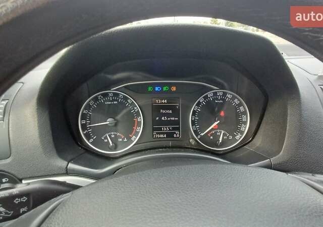 Червоний Шкода Октавія, об'ємом двигуна 1.6 л та пробігом 270 тис. км за 8000 $, фото 13 на Automoto.ua