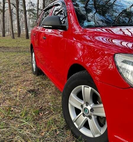 Красный Шкода Октавия, объемом двигателя 1.9 л и пробегом 267 тыс. км за 8299 $, фото 4 на Automoto.ua