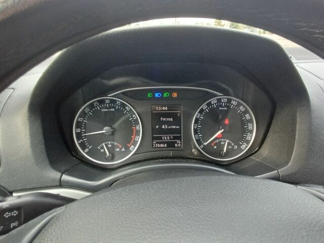 Червоний Шкода Октавія, об'ємом двигуна 1.6 л та пробігом 270 тис. км за 8000 $, фото 19 на Automoto.ua