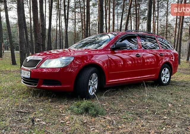 Красный Шкода Октавия, объемом двигателя 1.9 л и пробегом 267 тыс. км за 8299 $, фото 10 на Automoto.ua