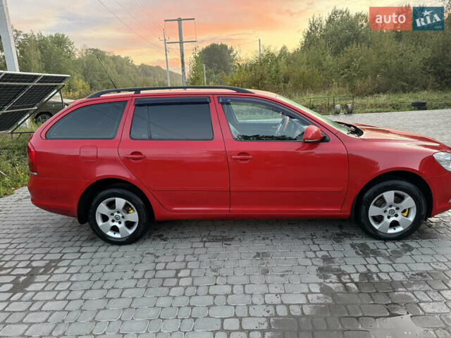 Красный Шкода Октавия, объемом двигателя 1.6 л и пробегом 357 тыс. км за 8500 $, фото 2 на Automoto.ua