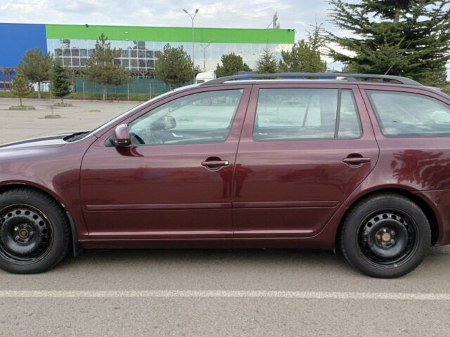 Червоний Шкода Октавія, об'ємом двигуна 1.6 л та пробігом 270 тис. км за 8000 $, фото 6 на Automoto.ua