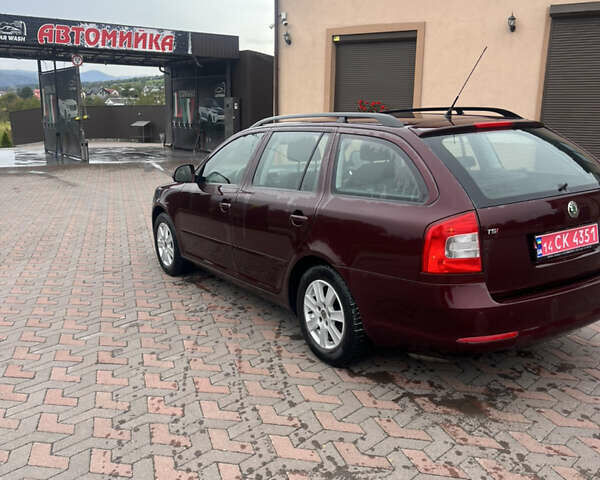 Красный Шкода Октавия, объемом двигателя 1.8 л и пробегом 181 тыс. км за 6150 $, фото 10 на Automoto.ua