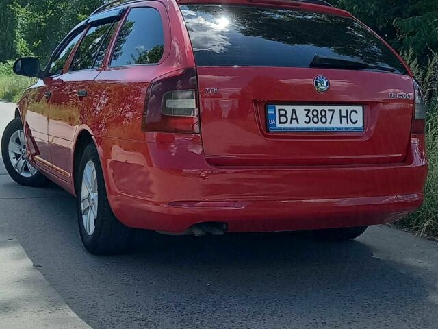 Красный Шкода Октавия, объемом двигателя 1.9 л и пробегом 267 тыс. км за 7699 $, фото 3 на Automoto.ua