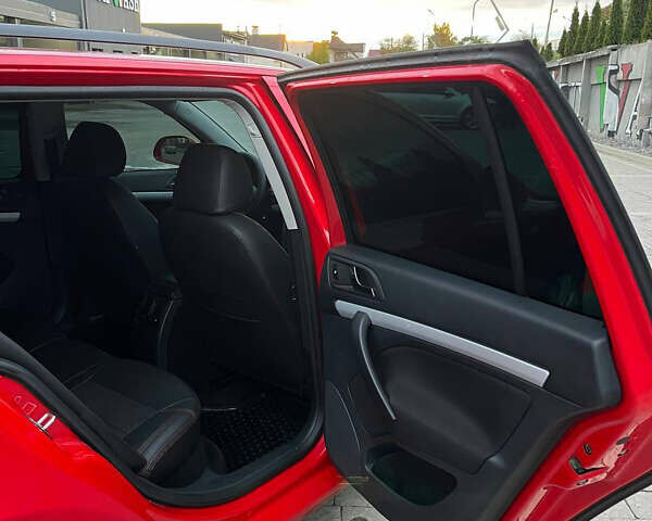 Красный Шкода Октавия, объемом двигателя 1.97 л и пробегом 290 тыс. км за 8900 $, фото 14 на Automoto.ua