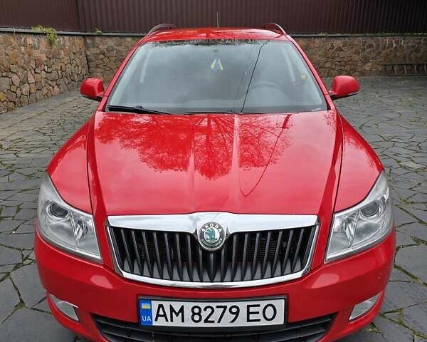 Шкода Октавия 2011 в Малине на Automoto.ua Красный Шкода Октавия, объемом двигателя 1.6 л и пробегом 182 тыс. км за 9000 $, фото 1 на Automoto.ua