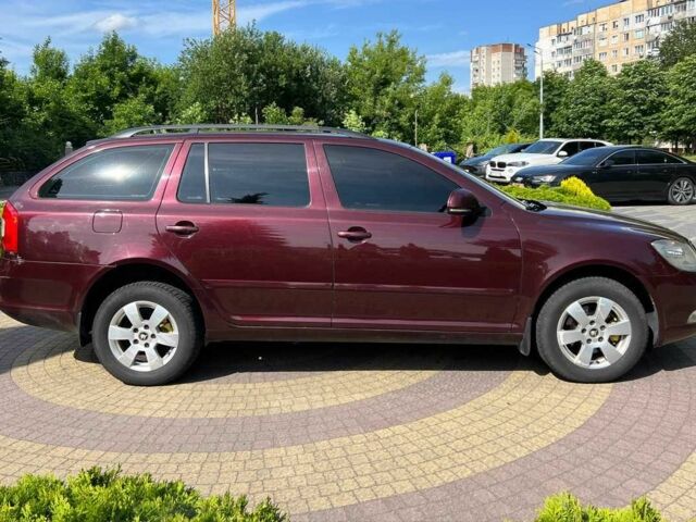 Шкода Октавія 2011 у Львові на Automoto.ua Червоний Шкода Октавія, об'ємом двигуна 1.6 л та пробігом 249 тис. км за 6999 $, фото 7 на Automoto.ua